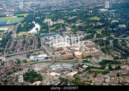 Image aérienne du Queens Medical Center, Nottingham Notinghamshire Angleterre Royaume-Uni Banque D'Images