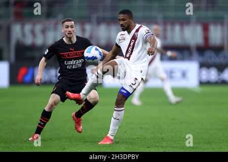 Gleison Bremer du Torino FC en action pendant la série A match entre l'AC Milan et le Torino FC. Banque D'Images