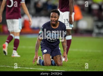 Londres, Royaume-Uni.27 octobre 2021.Raheem Sterling de Man City lors du match de la Carabao Cup entre West Ham United et Manchester City au parc olympique de Londres, Angleterre, le 27 octobre 2021.Photo d'Andy Rowland.Crédit : Prime Media Images/Alamy Live News Banque D'Images