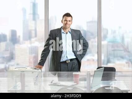 Happy businessman Banque D'Images