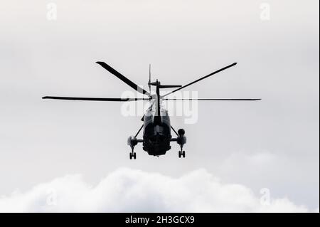 Washington, États-Unis.28 octobre 2021.Le Président et la première Dame quittant la Maison Blanche pour un voyage en Europe via Marine One.Crédit : SOPA Images Limited/Alamy Live News Banque D'Images