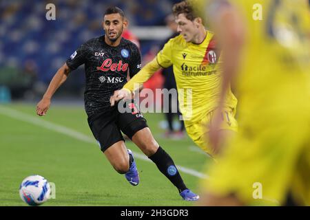 Naples, Italie.28 octobre 2021.Faouzi Ghoulam de SSC Napoli pendant la série Un match de football 2021/2022 entre SSC Napoli et le FC de Bologne au stade Diego Armando Maradona à Naples (Italie), le 28 octobre 2021.Photo Cesare Purini/Insidefoto crédit: Insidefoto srl/Alay Live News Banque D'Images