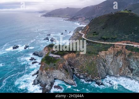 Bixby Creek Bridge, également connu sous le nom de Bixby Canyon Bridge, sur la côte de Big sur en Californie, est l'un des ponts les plus photographiés de Californie Banque D'Images