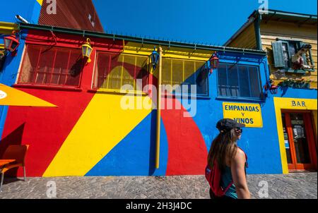 Une promenade touristique dans le quartier de la Boca à Buenos Aires, en Argentine Banque D'Images