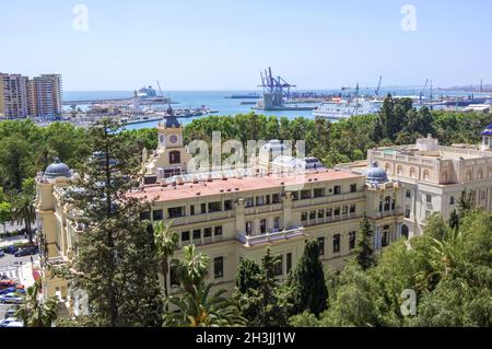 Pedro Luis Alonso et jardins de l'hôtel de ville de Malaga, en Espagne. Banque D'Images