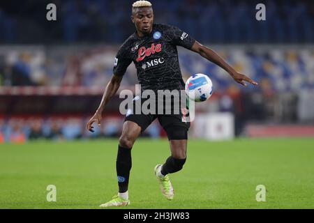 Naples, Italie.28 octobre 2021.Victor Osimhen de SSC Napoli pendant la série Un match de football 2021/2022 entre SSC Napoli et le FC de Bologne au stade Diego Armando Maradona à Naples (Italie), le 28 octobre 2021.Photo Cesare Purini/Insidefoto crédit: Insidefoto srl/Alay Live News Banque D'Images