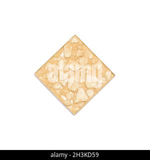 Contenant cosmétique de poudre pour le visage brillant dorée compacte écrasée et isolée sur fond blanc, gros plan Banque D'Images