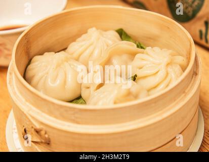 Xiaolongbao délicieux raviolis chinois Banque D'Images