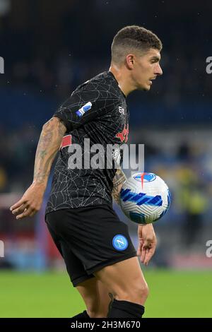 NAPELS, ITALIE - OCTOBRE 28: Giovanni Di Lorenzo de SSC Napoli pendant la série Un match entre SSC Napoli et le FC de Bologne au Stadio Diego Armando Maradona le 28 octobre 2021 à Napels, Italie (photo de Ciro Santangelo/Orange Pictures) Banque D'Images