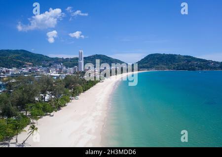 Patong Beach , destination touristique populaire à Phuket , Thaïlande Banque D'Images