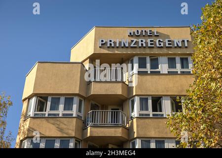 Füchtlingsunterkunft, ehemaliges Hotel Prinzregent, Prinzregenstraße, Friedenau, Schöneberg,Berlin, Allemagne Banque D'Images