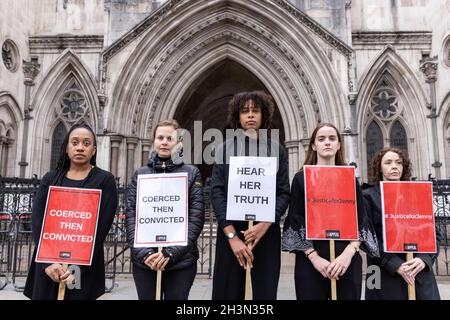 Affaire d'appel historique de « contrôle coercitif » impliquant la mère « Jenny » condamnée à six ans de prison pour avoir gravement porté préjudice à son nouveau-né. Banque D'Images