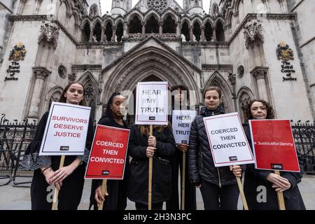 Affaire d'appel historique de « contrôle coercitif » impliquant la mère « Jenny » condamnée à six ans de prison pour avoir gravement porté préjudice à son nouveau-né. Banque D'Images