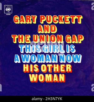 Vintage Vinyl Recording - Puckett, Gary & The Union Gap - This Girl is A now it to him - D - 1969 Banque D'Images