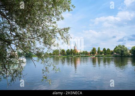 Vue sur l'île de Werder sur la Havel près de Potsdam En Allemagne Banque D'Images