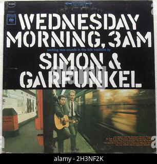 Années 1960 Simon et Garfunkel LP mercredi matin 3 am Record Album Original Vintage Vinyl Sleeve Graphics Banque D'Images