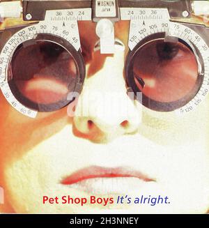 Vintage Vinyl Recording - PET Shop Boys - IT's Alright - UK - 1989 01 Banque D'Images