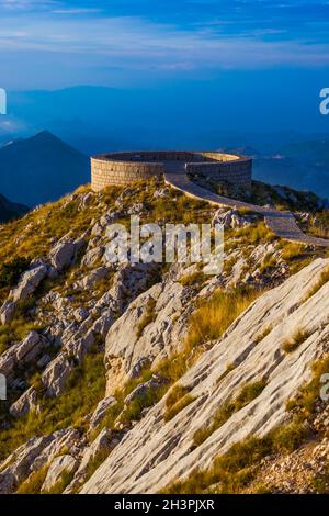 Parc National des Montagnes de Lovcen au coucher du soleil - Monténégro Banque D'Images