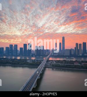 Vue aérienne de la magnifique changsha au lever du soleil Banque D'Images