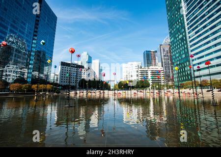 Bassin de Takis à la Défense, Paris Banque D'Images