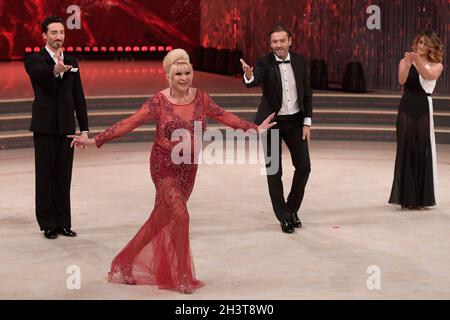 Rossano Rubicondi et Ivana Trump assistent à la diffusion Ballando con le stelle 2018 à l'Auditorium RAI del Foro Italico.(Photo de Mario Cartelli / SOPA Images/Sipa USA) Banque D'Images