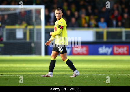 Envirovent Stadium, Harrogate, Angleterre - 30 octobre 2021 Alex Pattison (16) de Harrogate - pendant le jeu Harrogate v Bristol Rovers, EFL League 2, 2021/22, au Envirovent Stadium, Harrogate, Angleterre - 30 octobre 2021 crédit: Arthur Haigh/WhiteRosePhotos/Alay Live News Banque D'Images