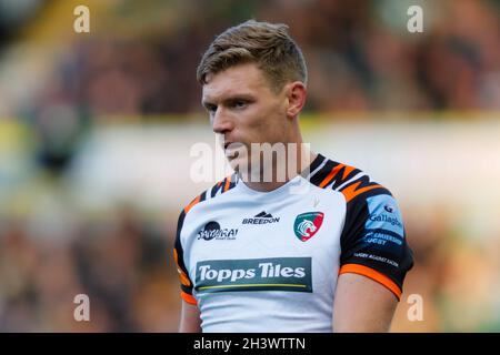 30 octobre 2021 ; Cinch Stadium à Franklin Gardens, Northampton, Angleterre ; Gallagher Premiership Rugby, Northampton Saints versus Leicester Tigers ; Jack van Poortvliet Banque D'Images