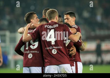 Turin, Italie.30 octobre 2021.LES JOUEURS DE TORINO FC CÉLÈBRE LE BUT pendant Torino FC vs UC Sampdoria, football italien série A match à Turin, Italie, octobre 30 2021 crédit: Agence de photo indépendante / Alamy Live News Banque D'Images