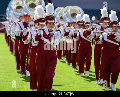 Philadelphie, Pennsylvanie, États-Unis.30 octobre 2021.30 octobre 2021, Philadelphie PA- le groupe de Temple marche sur le terrain à Lincoln Financial Field PA (image de crédit : © Ricky Fitchett/ZUMA Press Wire) Banque D'Images