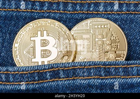 Bitcoin crypto monnaie en ligne payer numérique argent crypto-monnaie économie de poche financement Banque D'Images