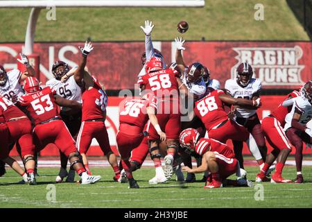 Louisiana-Lafayette Ragin Cajuns place Kicker Nate Snyder (36) a obtenu un score contre les Bobcats de l'État du Texas, le samedi 30 octobre 2021, à Lafayette,Louisiane Banque D'Images