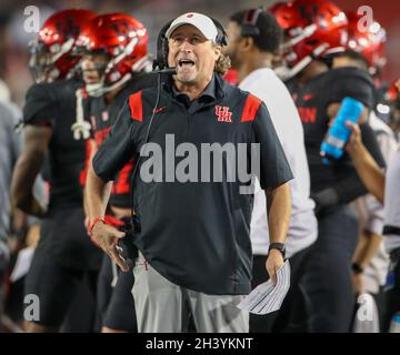 30 octobre 2021 : l'entraîneur-chef des Houston Cougars Dana Holgerson lors d'un match de football NCAA entre Houston et SMU le 30 octobre 2021 à Houston, Texas.(Image de crédit : © Scott Coleman/ZUMA Press Wire) Banque D'Images