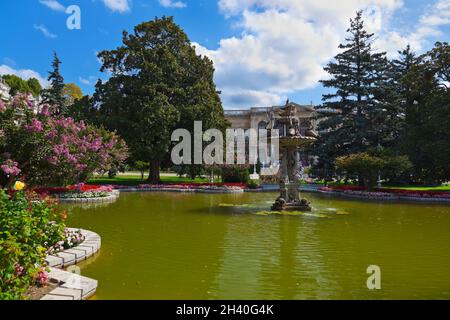 Le Palais de Dolmabahce à Istanbul Turquie Banque D'Images