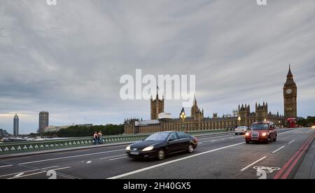 Pont de Westminster sur la Tamise avec le Parlement et Big Ben à Londres, Royaume-Uni Banque D'Images