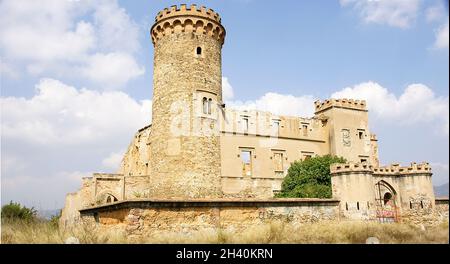 Château Torre Salvana à Colonia Guell, Barcelone, Catalogne, Espagne, Europe Banque D'Images