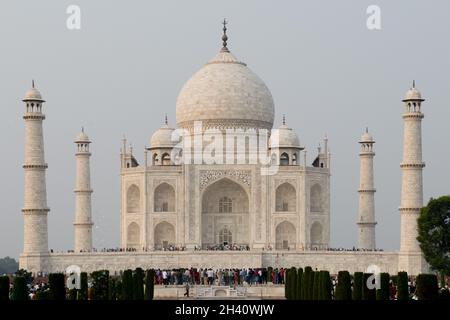 Taj Mahal, mausolée à Agra Banque D'Images