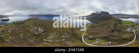 Sheildaig, Écosse - 7 septembre 2021 : Loch Torridon supérieur, près de Sheidaig, Higlands de l'Ouest, Écosse Banque D'Images