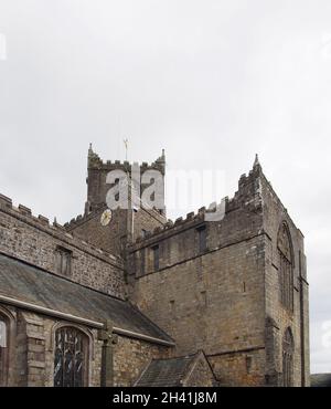 Le prieuré médiéval historique de cartmel à cumbria maintenant la paroisse c Banque D'Images