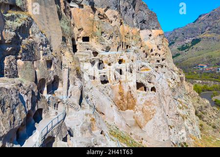 Monastère de la grotte de Vardzia et ville dans la roche, Géorgie Banque D'Images