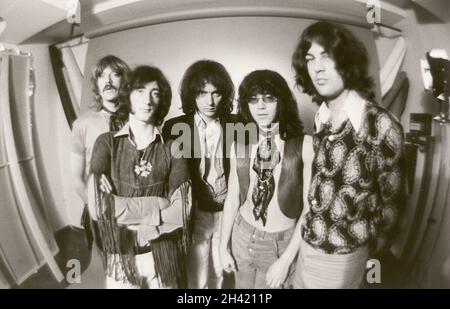 Photo très tôt de publicité de Deep Purple, juillet 1969.L-r Jon Lord, Roger Glover, Ritchie Blackmore, Ian Paice, Ian Gillan Banque D'Images