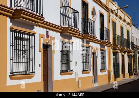 Rue dans le vieux quartier d'El Puerto de Santa Maria, Andalousie, Espagne Banque D'Images