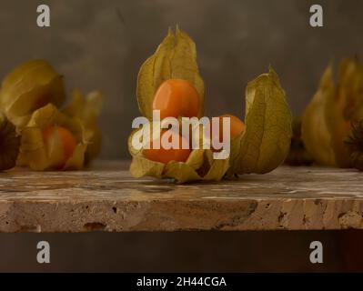Nourriture encore-vie Cape Gooseberry (Physalis peruviana) Banque D'Images