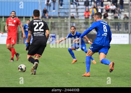 Pagani, Italie.31 octobre 2021.Pagani, Salerne, Italie - 30 octobre 2021 : Tommaso Nobile (22) gardien de but de Virtus Francavilla en phase d'attaque pendant le match du Championnat italien de football, Serie C, groupe c, douzième jour, Paganese contre Virtus Francavilla.Résultat final Paganese - Virtus Francavilla 2 - 1 (photo de Pasquale Senatore/Pacific Press) Credit: Pacific Press Media production Corp./Alay Live News Banque D'Images