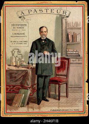 Louis Pasteur, debout, tenant des lunettes, avec des appareils chimiques et des livres.Chromolithographe. Banque D'Images