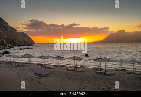 Sonnenuntergang, Sandstrand, Plakias, Südküste, Kreta,Griechenland Banque D'Images