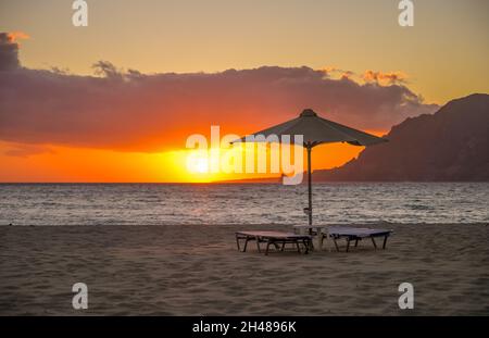Sonnenuntergang, Sandstrand, Plakias, Südküste, Kreta,Griechenland Banque D'Images