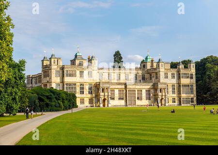 Audley End House, une maison de campagne du début du XVIIe siècle, près de Saffron Walden, Essex, Angleterre Banque D'Images