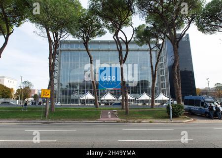 Roma, Italie.27 octobre 2021.Vue du Centre des congrès de Rome - la Nuvola qui accueillera le sommet du G20 les 30 et 31 octobre 2021 (photo de Matteo Nardone/Pacific Press/Sipa USA) crédit: SIPA USA/Alay Live News Banque D'Images