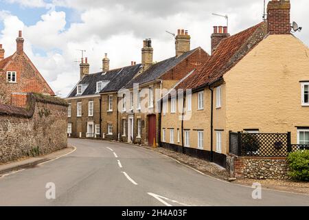 Maisons anciennes dans le village de Little Walsingham, Norfolk, Royaume-Uni. Banque D'Images