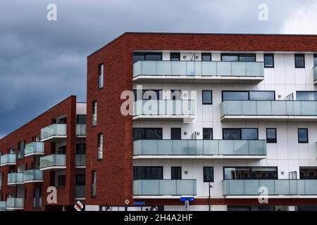 Appartements contemporains avec balcon à Louvain, Belgique Banque D'Images